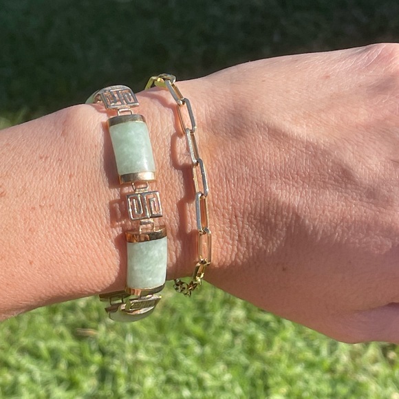 14k Gold & Jade Bracelet - Picture 7 of 9